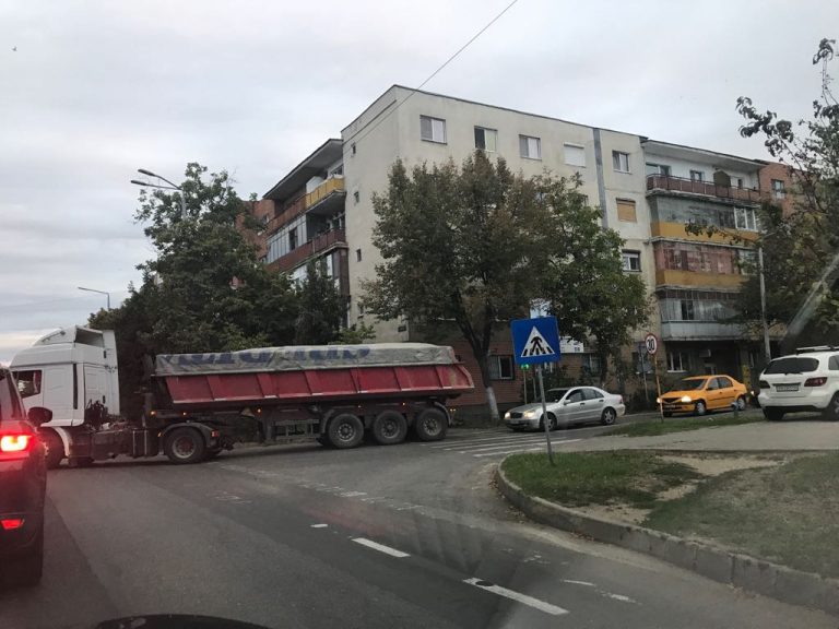 Poliția Locală doarme… la sediu ca boul pe coadă