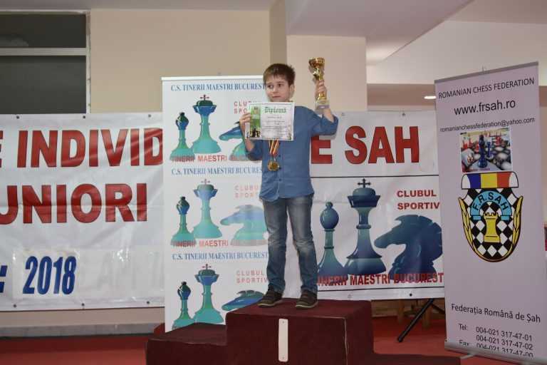 Filip MAGOLD – 4 medalii la naționalele de șah pentru copii