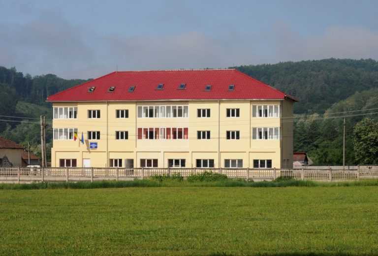 Două investiții importante în domeniul asistenței sociale susținute de Consiliul Județean Arad!       