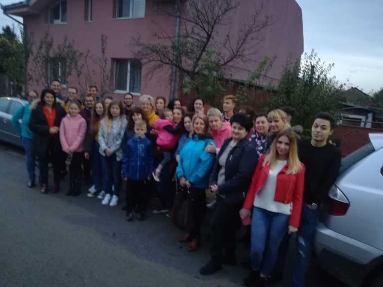 „Ajută-ne să-i ajutăm!”