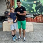 alături de antrenor